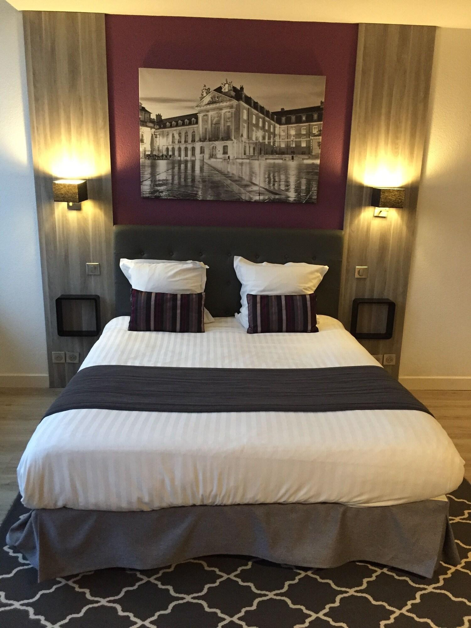 Loft Aparthotel
